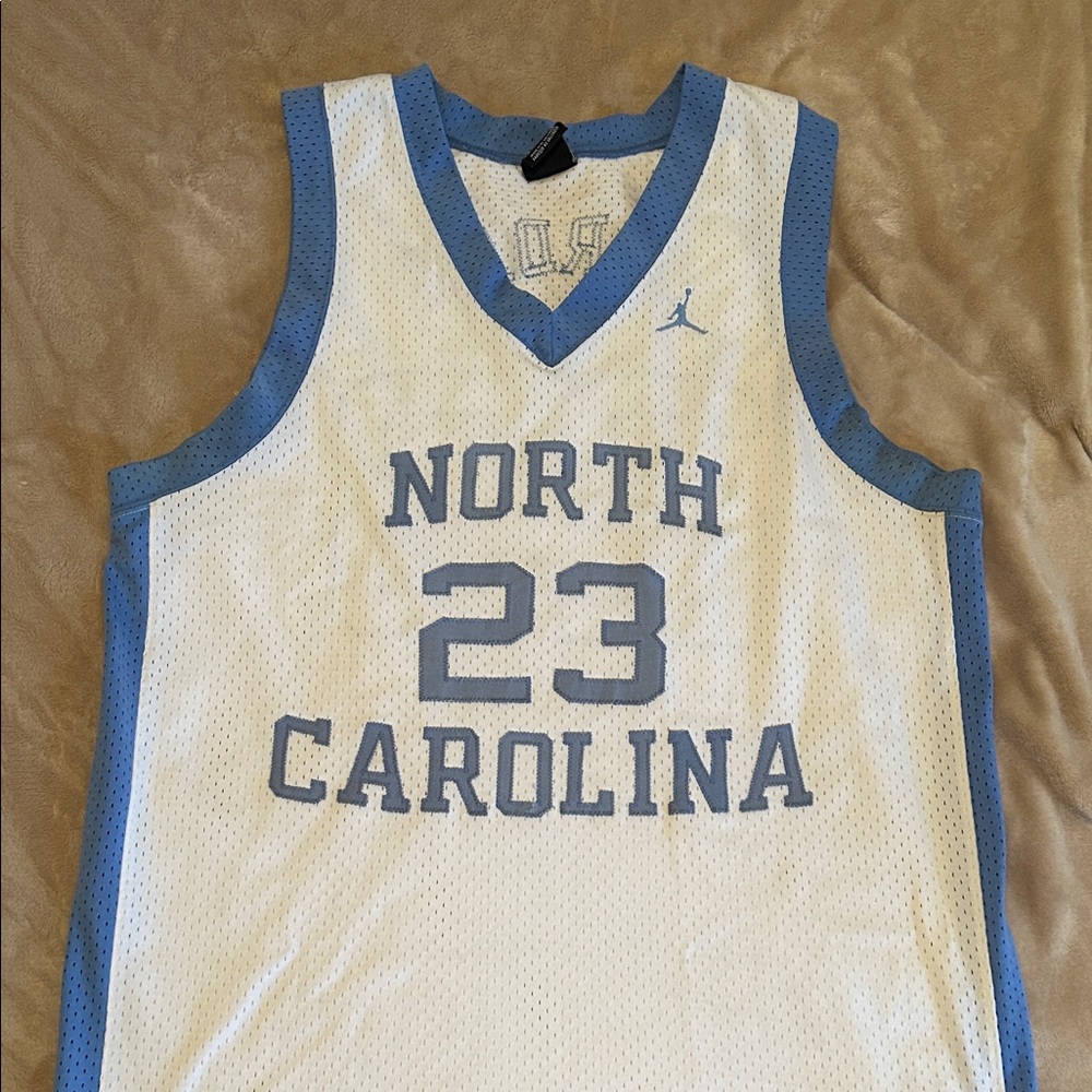 🔥Jordan White and Blue Jersey